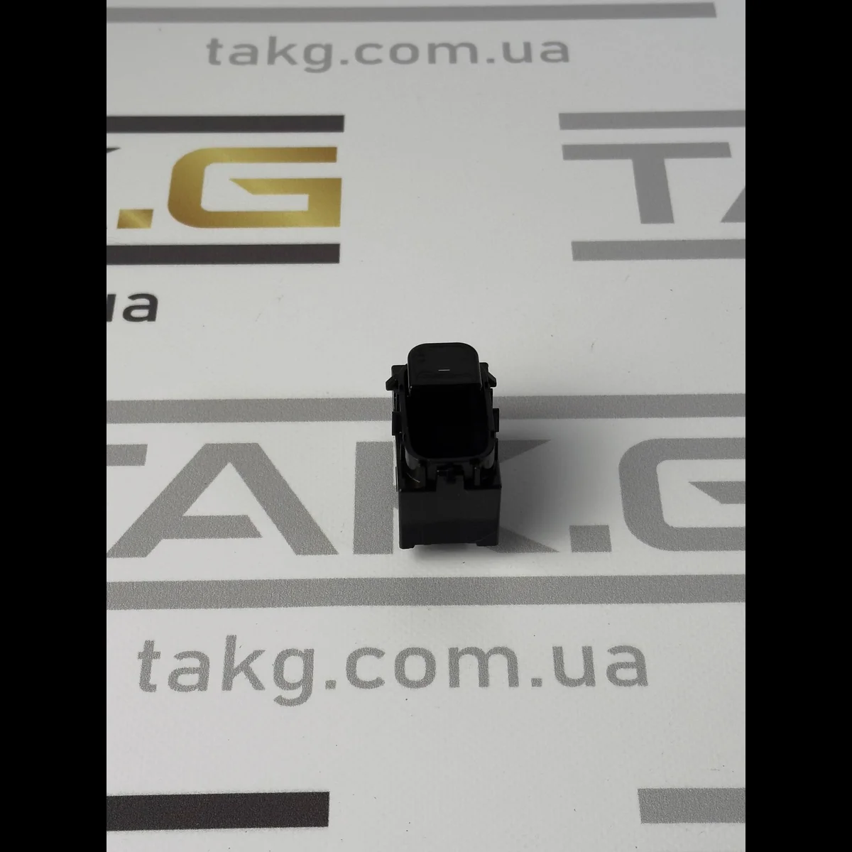 Перемикач склопідйомника