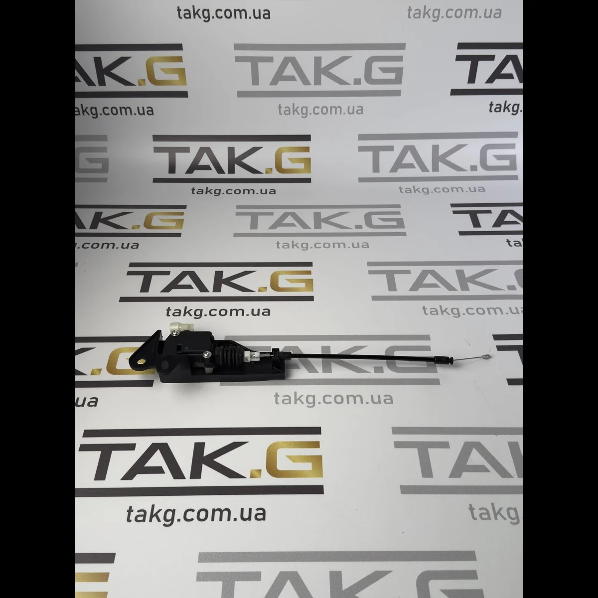 Привід (актуатор) капота лівий