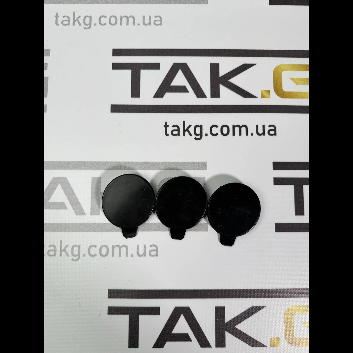 Заглушка крюка заднього бампера