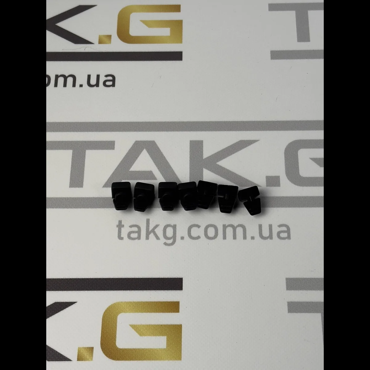 Демфер упору підлокітника