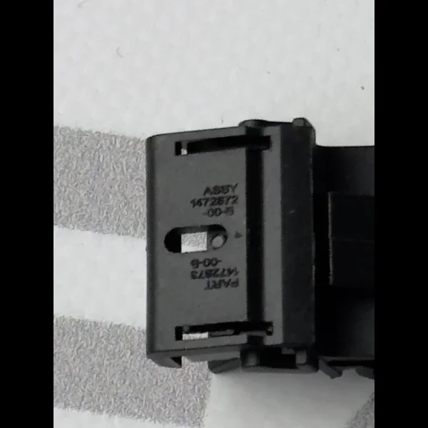 1472872-00-C: Клипса переднего багажника (корыта) - Фото 1