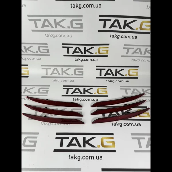 1495817-00-C: Задній відбивач (катафот) лівий - Фото 1