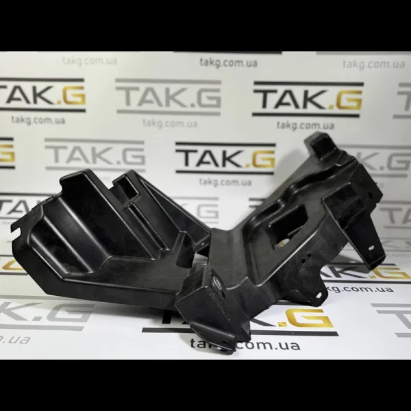 1617913-00-C: Кронштейн фари правий (шахта) - Фото 1