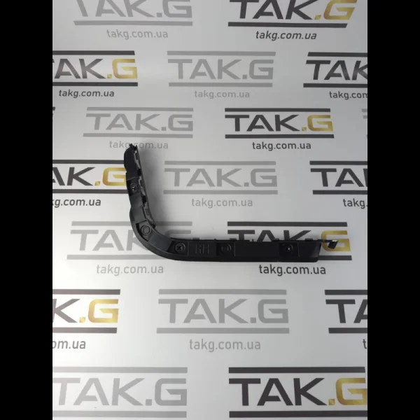 1083989-00-J: Кронштейн заднього крила бумеранг правий - Фото 1