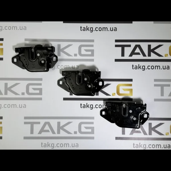 1500397-00-D: Замок капота - Фото 1