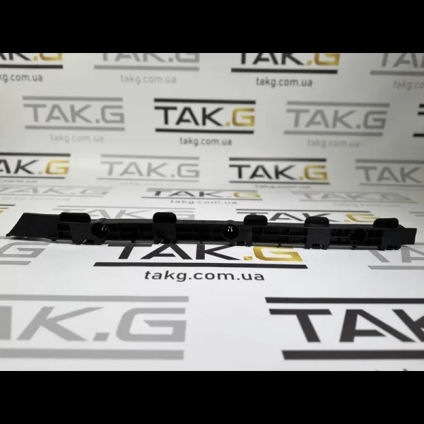 1034832-00-D: Крепление заднего бампера правое - Фото 1