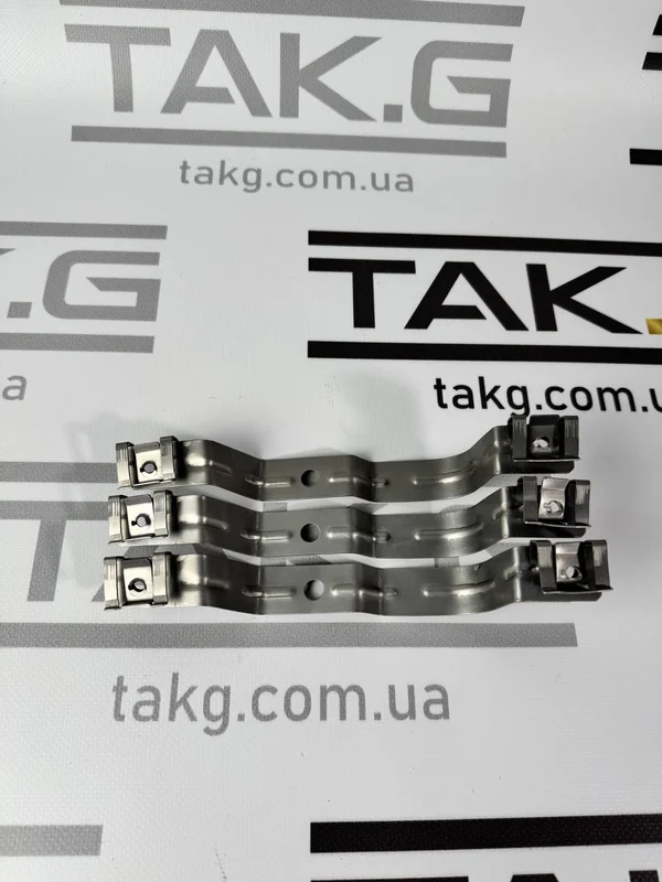 1104541-00-B: Кронштейн переднього правого підкрилка - Фото 1