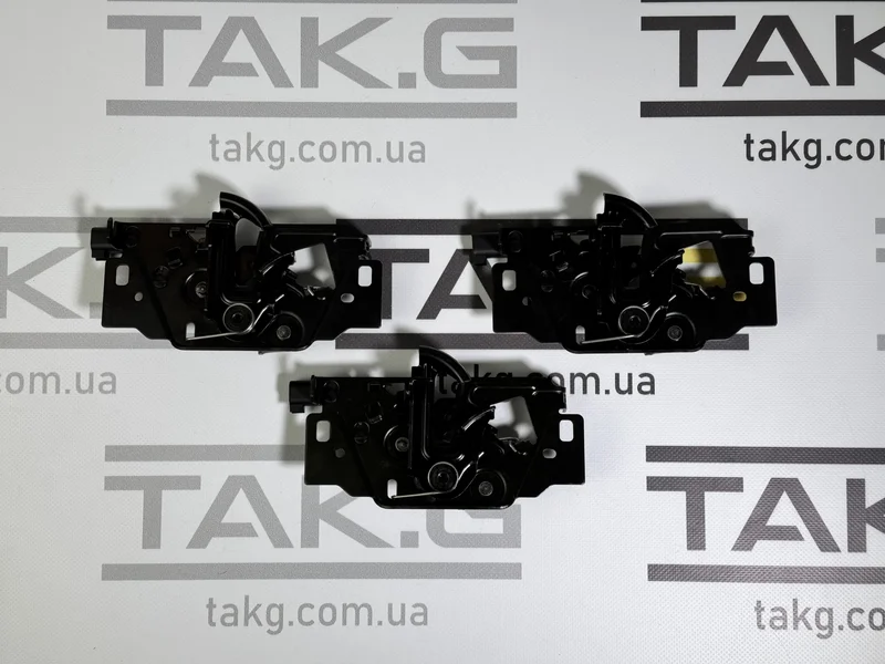 1033011-00-G: Замок капота - Фото 1