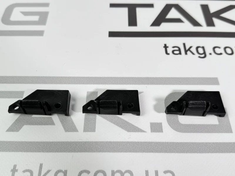 1734300-00-H: Кронштейн крила переднього правий - Фото 1